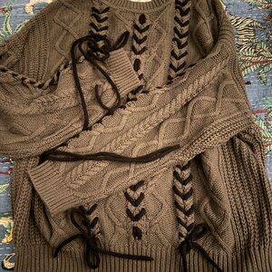 One Teaspoon Olive Green Knit Sweater Label Detail